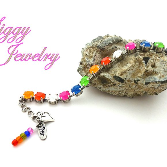 Colorful Crystal Tennis Bracelet in Electric Neon Colors, 8mm Assorted Finishes - Picture 5 of 6
